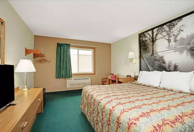 Standard-huone King-vuode, Super 8 By Wyndham Rogers Minnesota