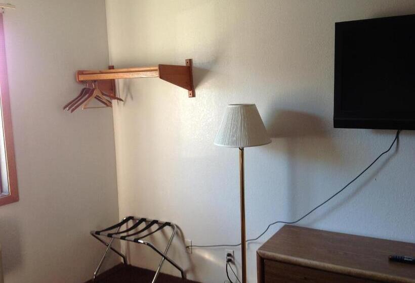 Номер Deluxe, Super 8 By Wyndham Winchester Va