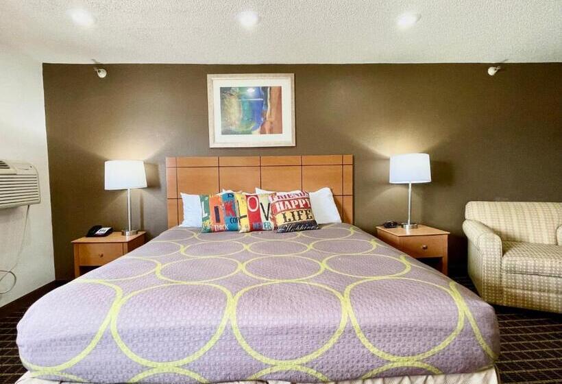 غرفة قياسية سرير كينج, The Quincy Inn & Suites