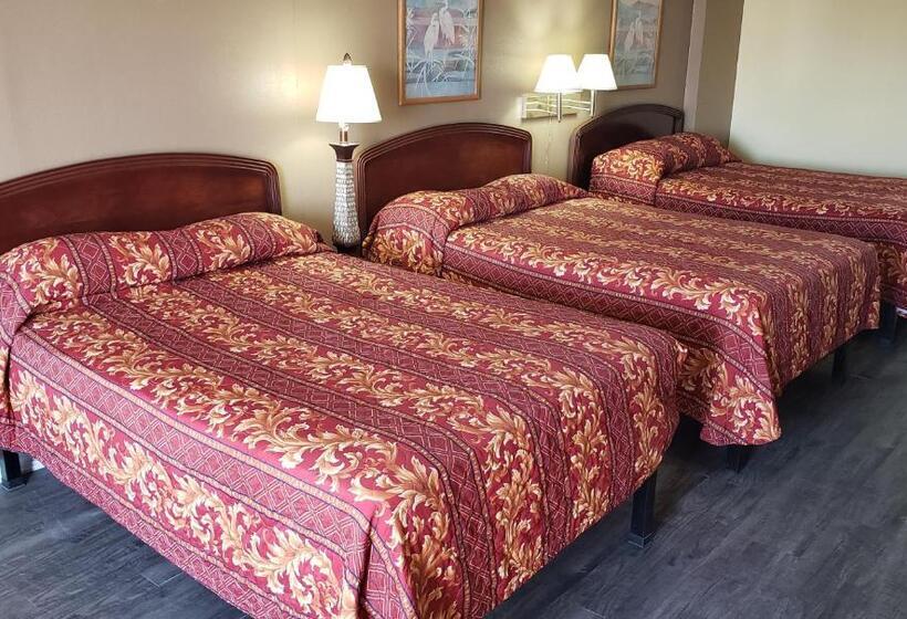 带2个双人床的标准工作室, West Texas Inn & Suites Midland