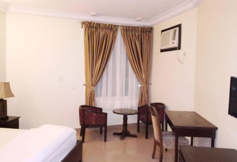 سوئیت با تخت بزرگ, Dees Hotels Apartment & Suites