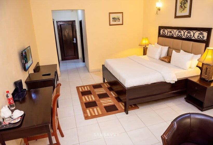 اتاق لوکس, Dees Hotels Apartment & Suites