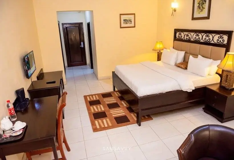 اتاق لوکس, Dees Hotels Apartment & Suites