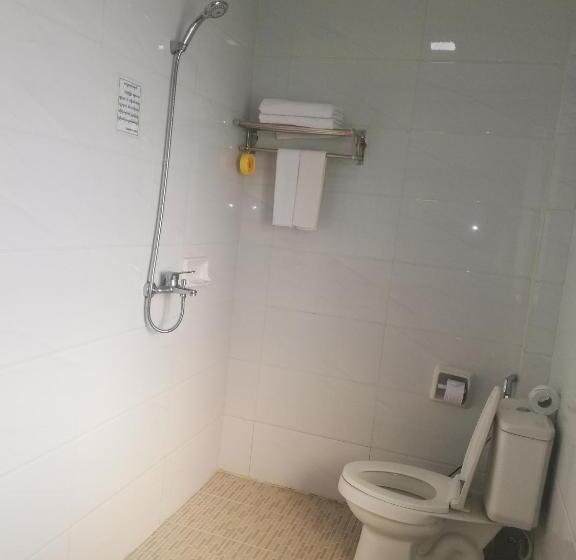 اتاق لوکس, Supreme Hotel Yangon