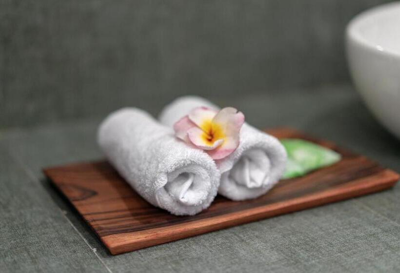 غرفة ديلوكس, Nusa Indah Onai