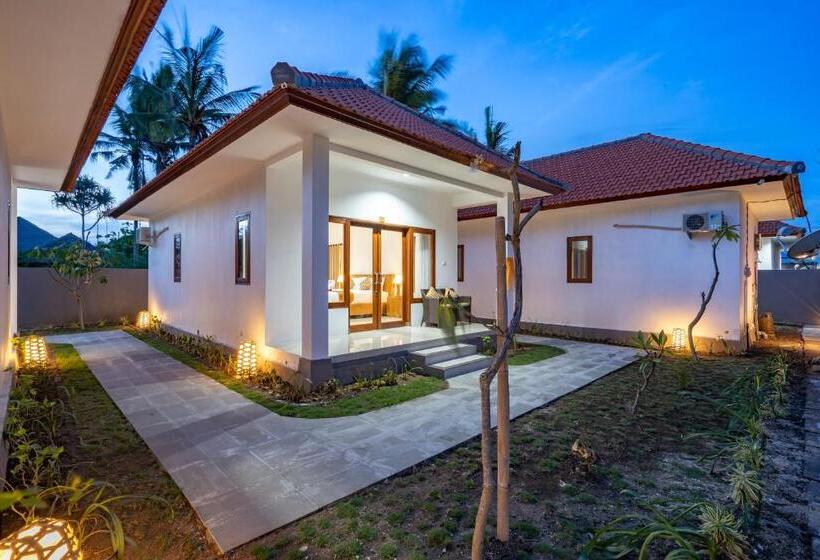 غرفة ديلوكس ثلاثية, Nusa Indah Onai