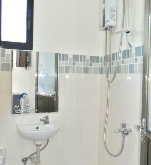 اتاق اکونومی, Charlina Inn Panglao