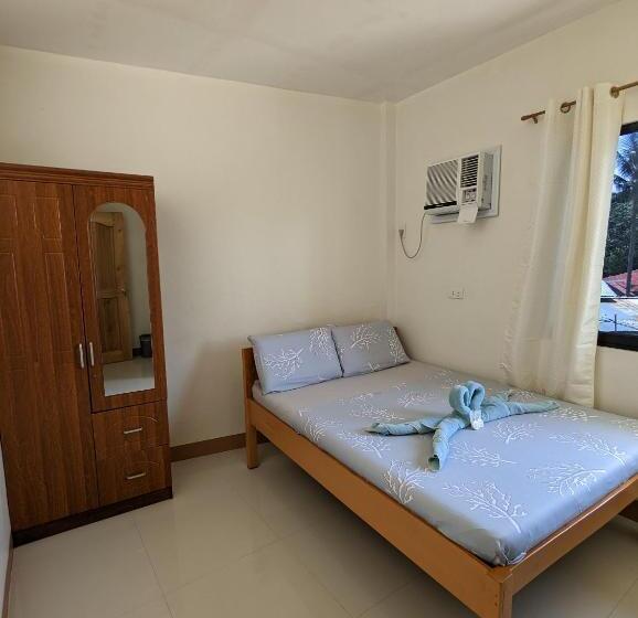 اتاق اکونومی, Charlina Inn Panglao