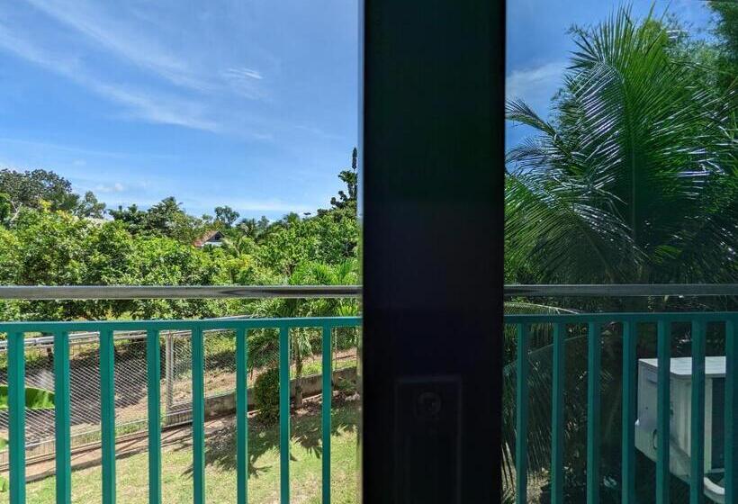 اتاق استاندارد, Charlina Inn Panglao