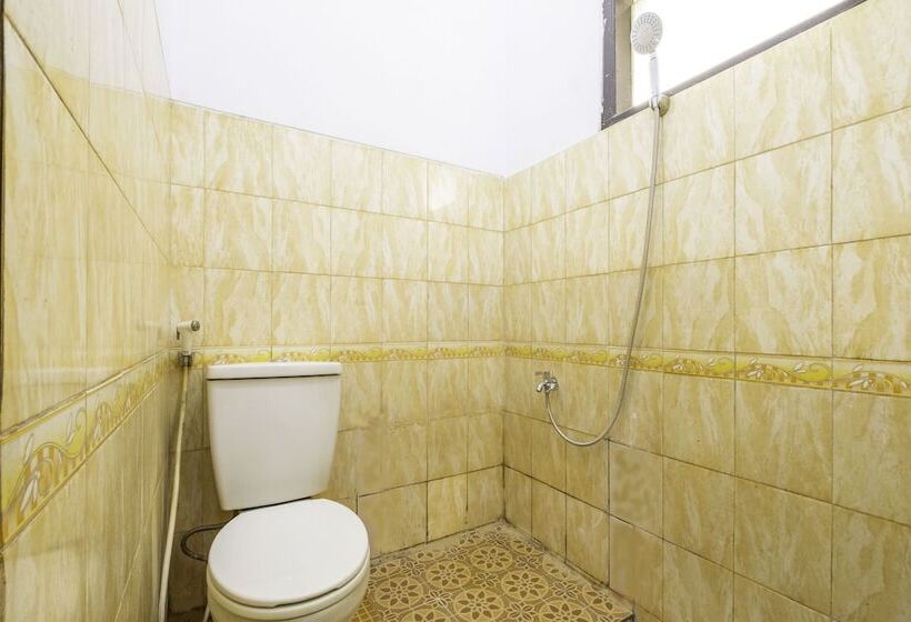 Номер Стандарт Индивидуальный, Spot On 2395 Hotel Aden 2 Syariah