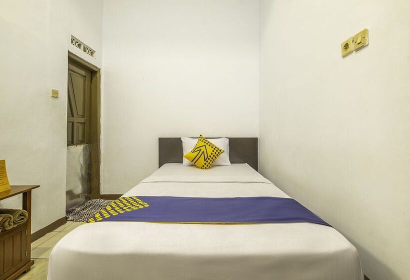 Номер Стандарт Индивидуальный, Spot On 2395 Hotel Aden 2 Syariah