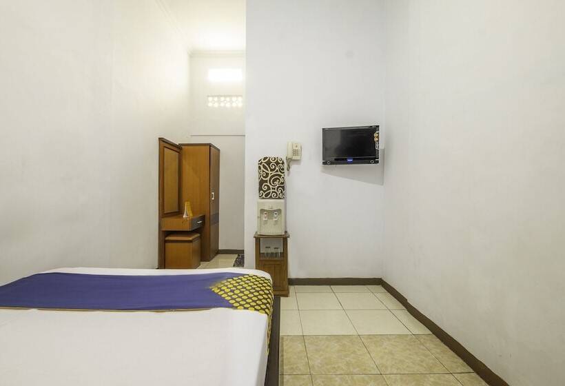 스탠다드 룸, Spot On 2395 Hotel Aden 2 Syariah