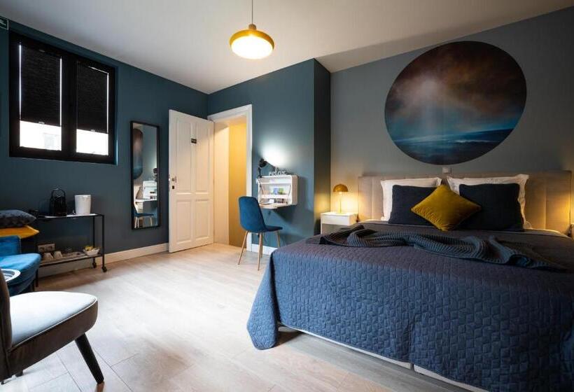 اتاق استاندارد با چشم‌انداز باغ, B&b Gaudium Xii