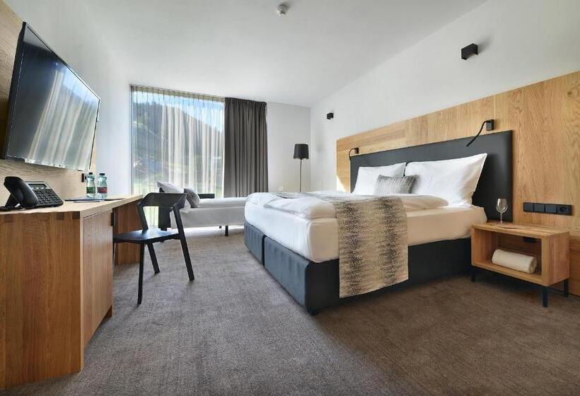 スーペリアトリプルルーム, Grand Hotel Hradec