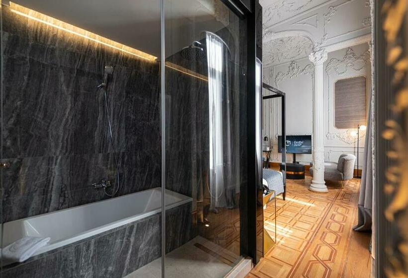 جناح, Boutique Hotel Cordial Malteses