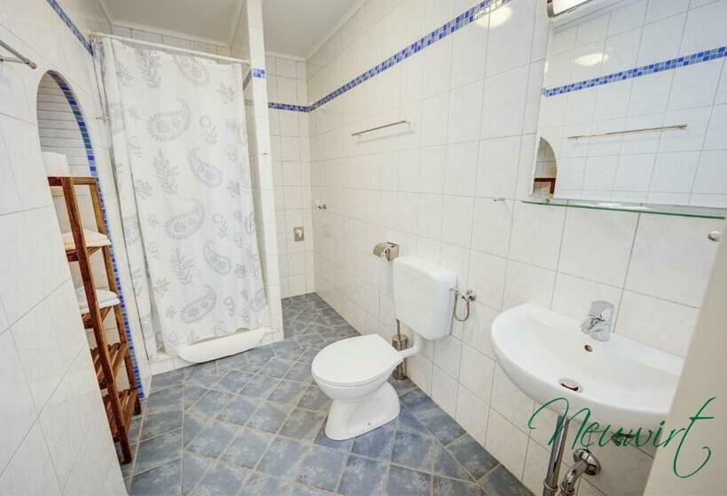 Номер Стандарт, Gasthof Neuwirt / Kressnig