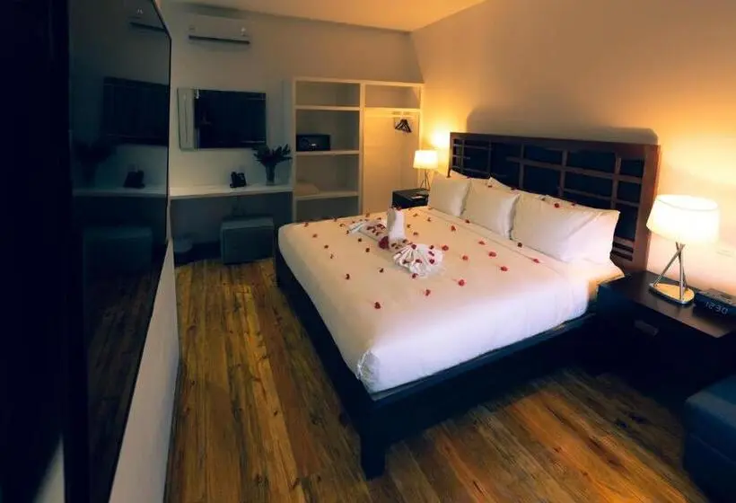 اتاق استاندارد با تخت بزرگ, La Placita Inn