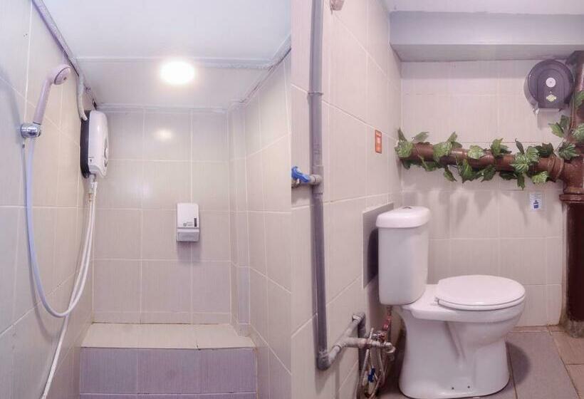 Номер Стандарт, Spot On 89929 Tropical Lodge