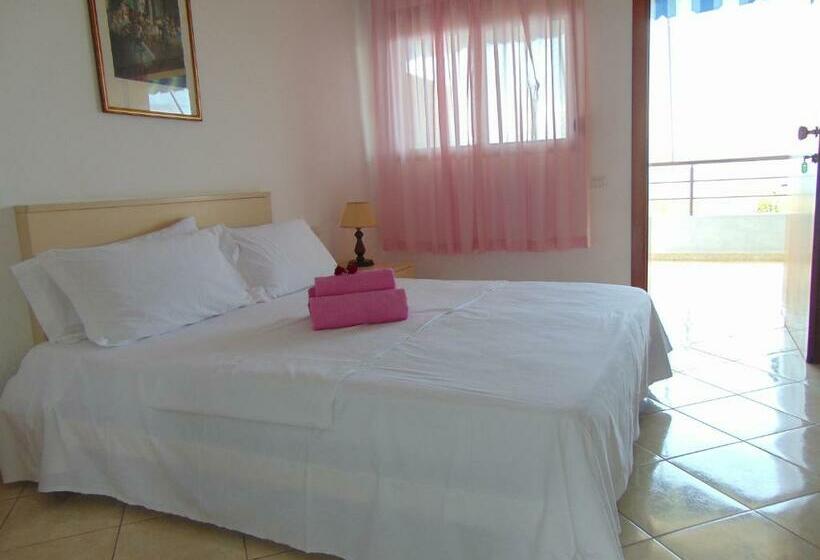 شقة غرفة نوم واحدة مزودة بشُرفة, Residence Jazoj