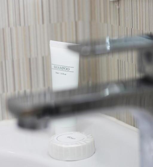 سوییت جونیور, Rosetta Guest House