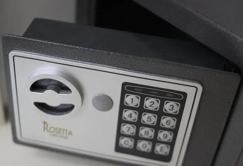ジュニアスイート, Rosetta Guest House