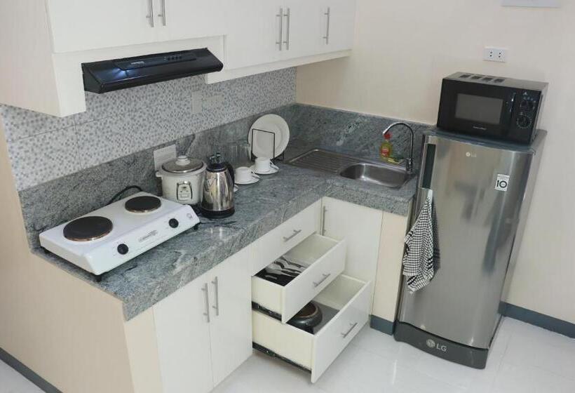 سوییت اجرایی, Rosetta Guest House