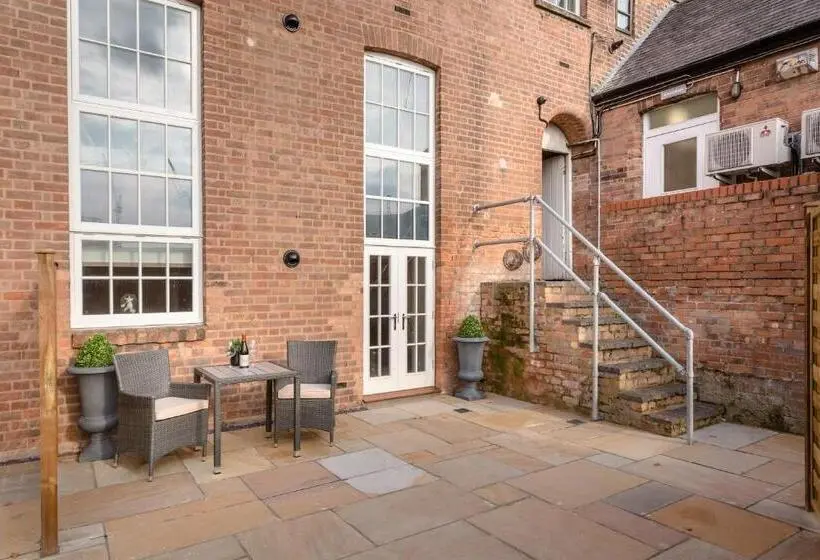 スタンダードルーム, Heritage Mews Nottingham