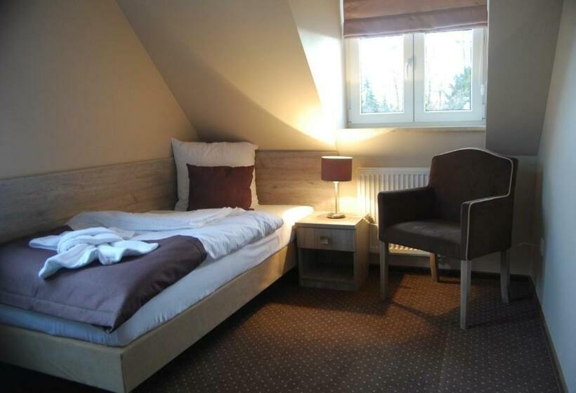 スタンダードシングルルーム, Piast Przy Zamku