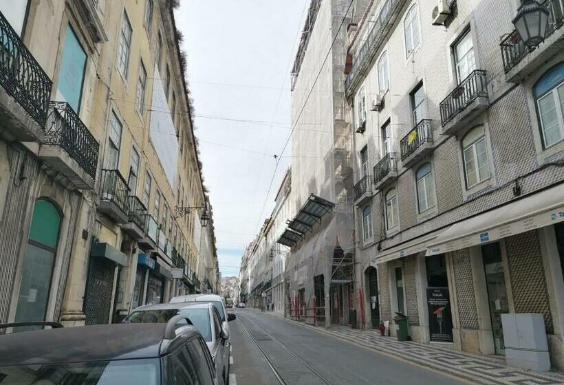 اتاق استاندارد, Chiado Open World Hostel