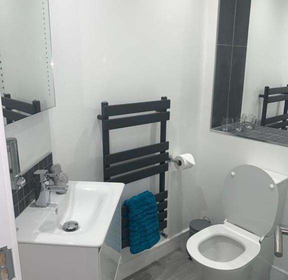 패밀리 룸, Rosemary House Accommodation Nr Chew Valley