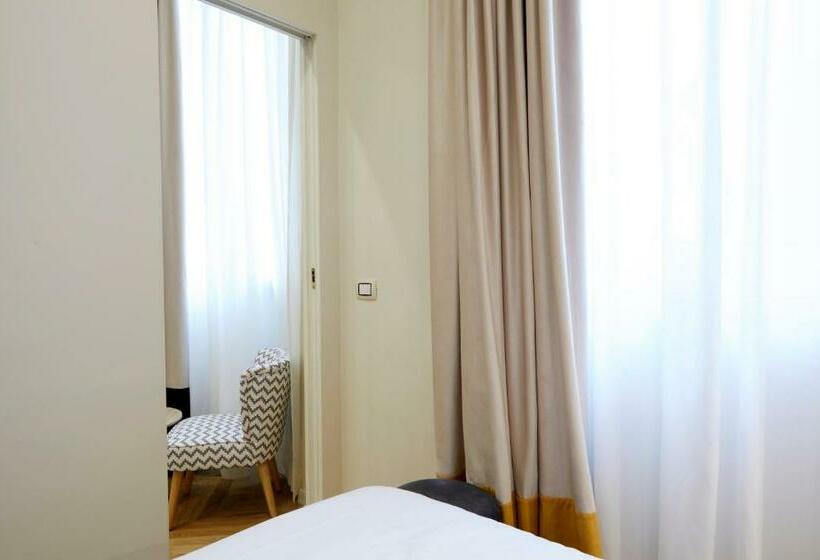 اتاق استاندارد, Casa Vittoria Napoli Santa Lucia