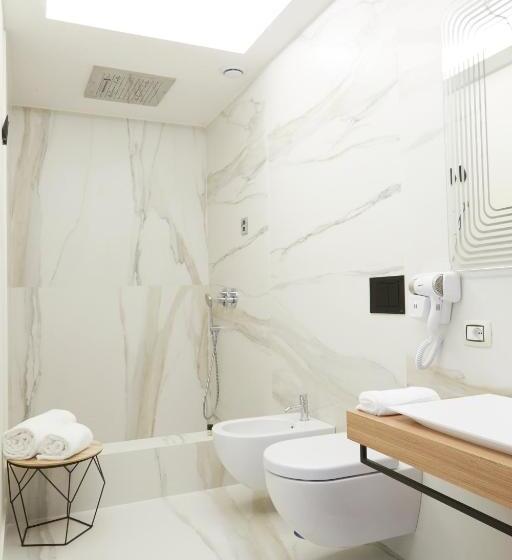 سوییت, Casa Vittoria Napoli Santa Lucia