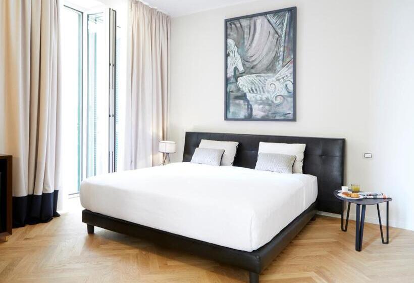 سوییت, Casa Vittoria Napoli Santa Lucia