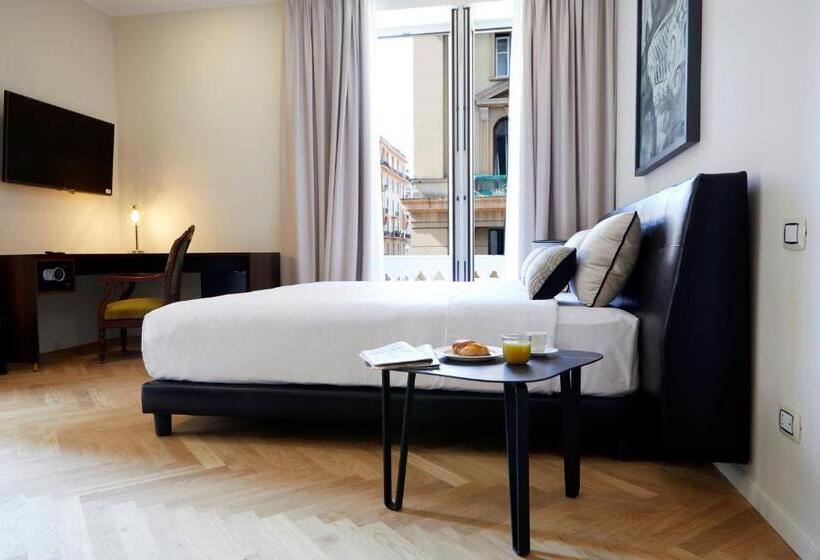 سوییت, Casa Vittoria Napoli Santa Lucia