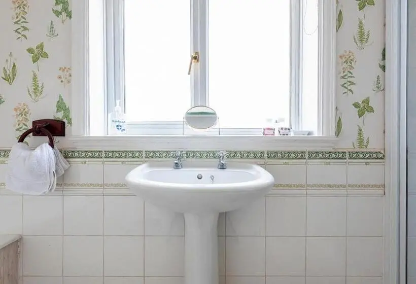 Deluxe-huone King-vuode, The Hillcrest