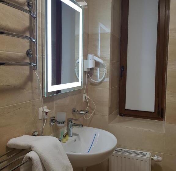 اتاق استاندارد, Mandarin Clubhouse