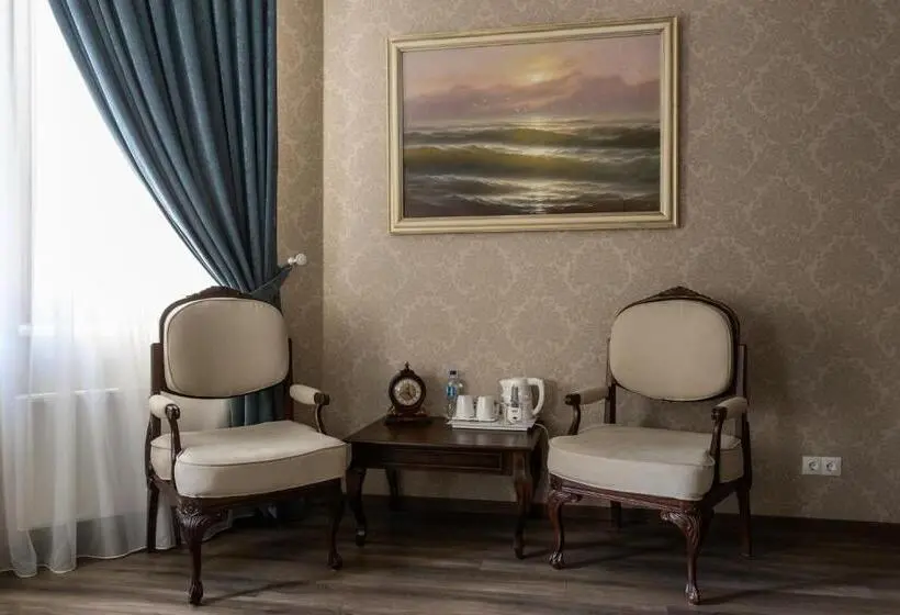 デラックスルーム, Mandarin Clubhouse