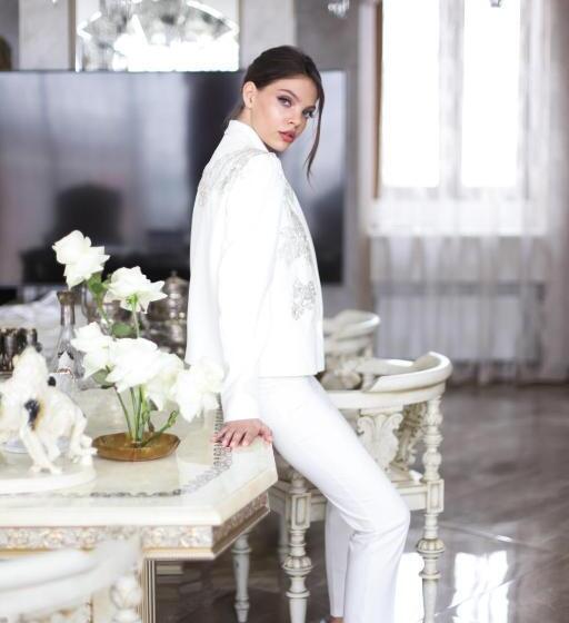 1 Bedroom Penthouse Apartment, Mandarin Clubhouse