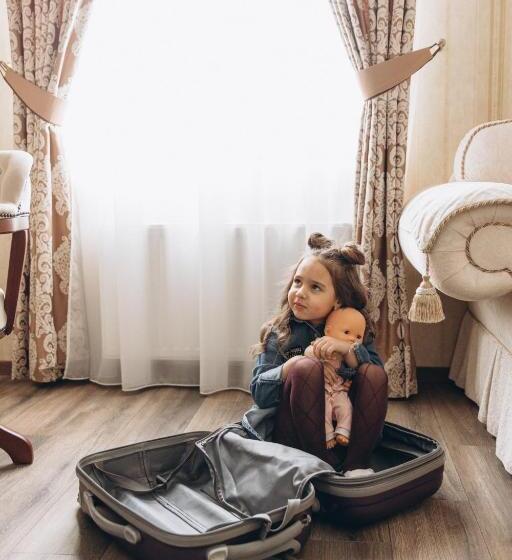 اتاق لوکس, Mandarin Clubhouse