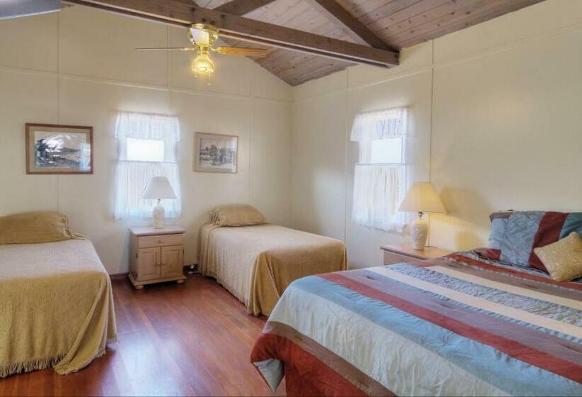 Номер Стандарт Вид на Горы, Banning House Of Two Harbors