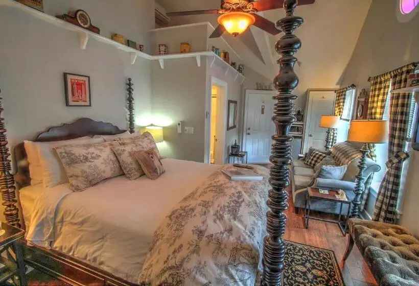 スイート, Phineas Swann Inn & Spa