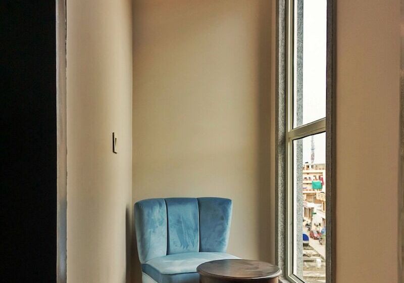 חדר דלוקס, The Raas Mahal