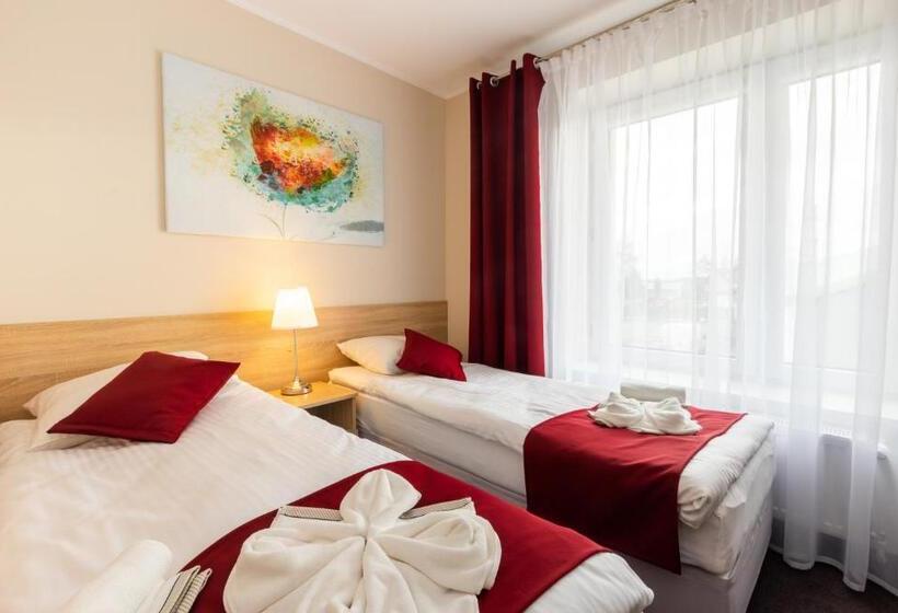 اتاق استاندارد, Astoria Fly Modlin Airport