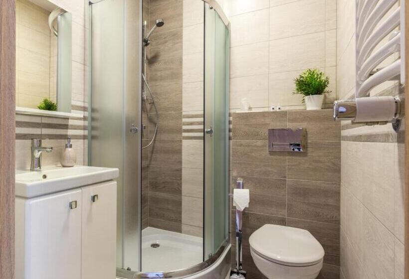 اتاق سوپریور, Astoria Fly Modlin Airport