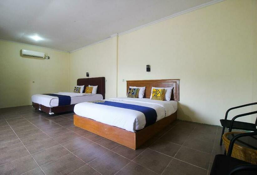 经济型三人房间, Spot On 2809 Hotel Yasmin