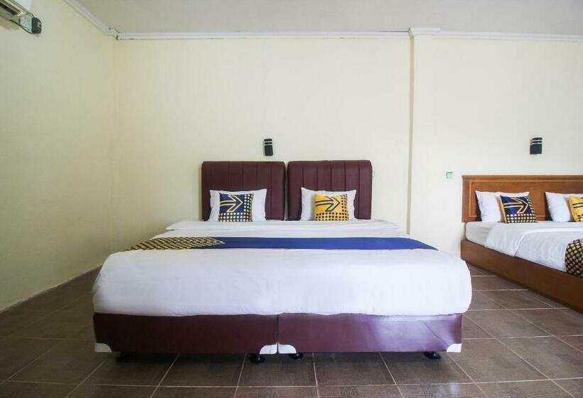 经济型三人房间, Spot On 2809 Hotel Yasmin