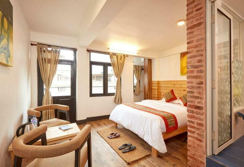 اتاق استاندارد با بالکن, Mangal Chhen