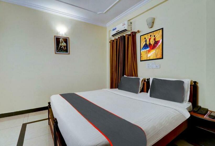 חדר קלאסי לשלושה, Super Collection O Green View Homes Near Nexus