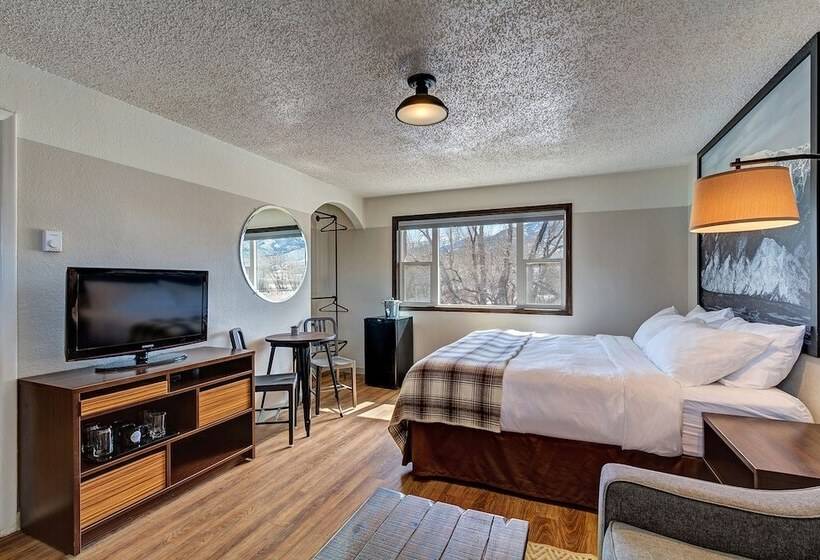 غرفة قياسية سرير كينج, Loyal Duke Lodge