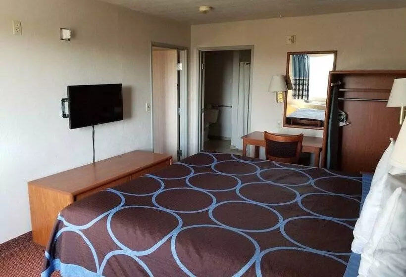 スイート, Super 8 By Wyndham Bellingham Airport/ferndale